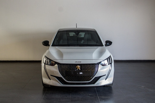 Imagen 4 de 11 de Peugeot 208 Gt