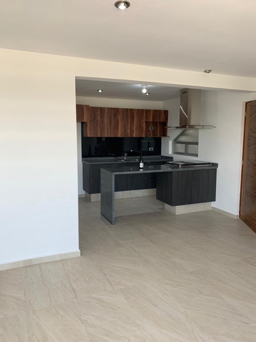 Imagen 3 de 17 de Departamento En Renta En Cumbres De Juriquilla