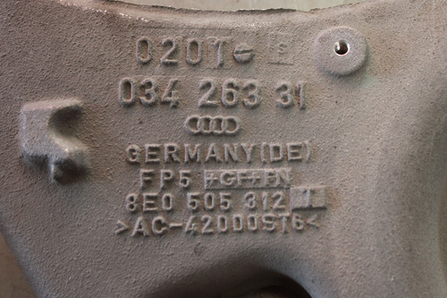Horquilla Trasera Der Audi A4 2004 1.8 Turbo 03426331 K3369 (Usado)