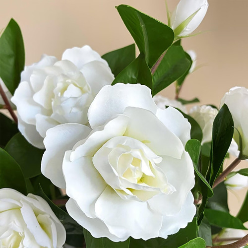 Buquê De Flores Artificiais De Gardênia Branca Com Hastes