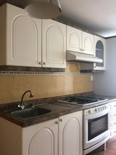 Imagen 3 de 14 de Vendo Casa De 3 Recámaras En Cuajimalpa Zona Tranquila
