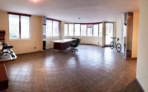 Se Vende Apartamento En Los Caobos Evelyn