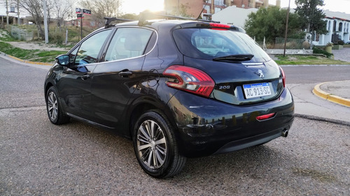 Peugeot 208 FELINE 1.6 TIPTRONIC 6