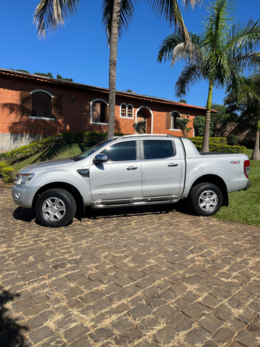 Ford Ranger 3.2 Limited Cab. Dupla 4x4 Aut. 4p