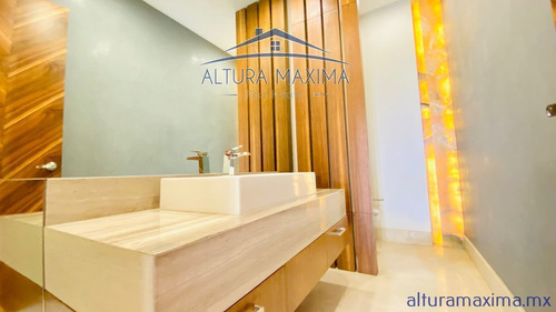 Lujosa Residencia En Venta Condominio Bosque De Los Lagos Zapopan