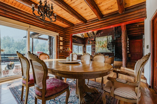Casa Condominio, Con Gran Entorno En La Naturaleza