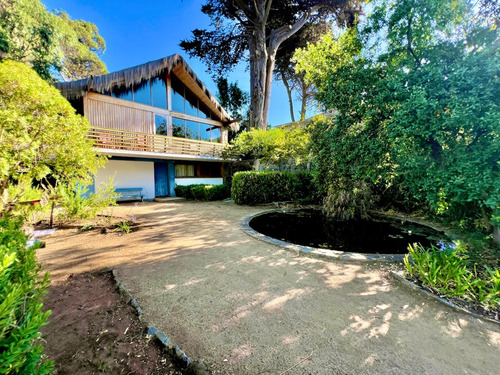 Interesante Casa En Venta En Zapallar Con Mucho Potencial