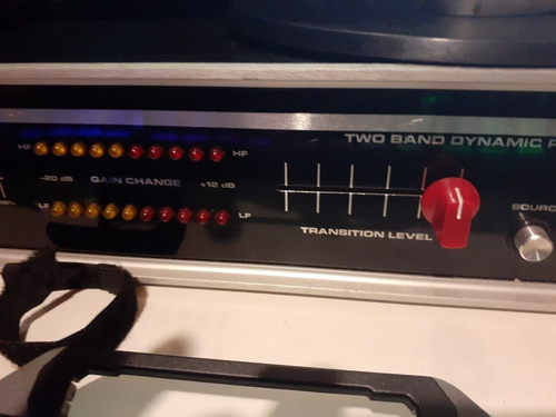 Dbx 2bx Dynamic Range Expander Expansion Compresor .