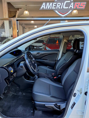 Toyota Etios 1.5 Sedan Xls