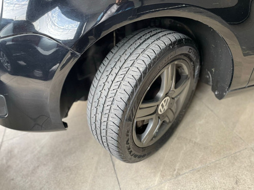 Imagem 7 de 20 de Volkswagen Fox 1.6 Completo Com Baixissimo Km + Pneus Novos
