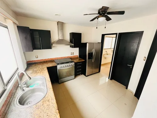 Casa En Venta En Veracruz En Fracc. Lomas Del Sol Riviera Veracruzana