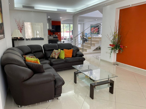Imagen 22 de 27 de Venta De Casa Con Acabados De Lujo Urbanización Portofino Ah