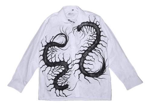 Imagen 4 de 6 de Camisa Uzumaki Centipede Horror Grunge Pintada A Mano Az