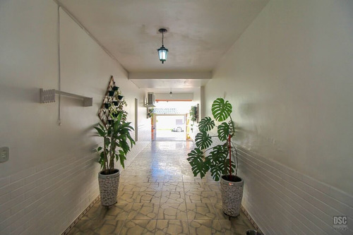 Imagem 7 de 30 de Casa À Venda No Bairro Hípica - Porto Alegre/rs - O-27040-44168