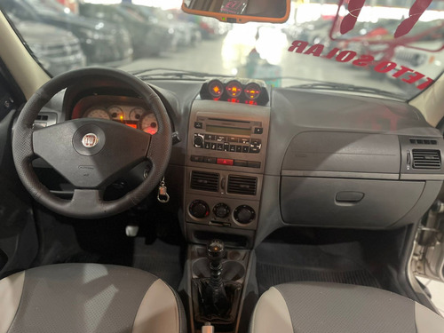 Fiat Strada 1.8 MPI ADVENTURE CD 16V FLEX 2P MANUAL