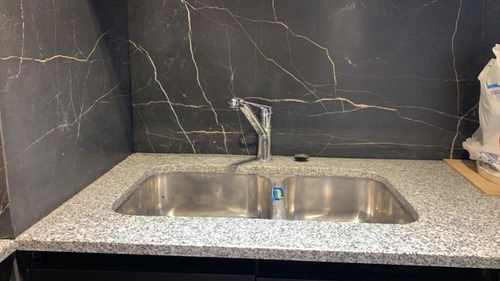 Imagen 8 de 26 de Venta Departamento De 4 Ambientes Con Balcón A La Calle Íntegramente Reciclado