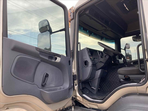 Imagem 6 de 15 de Caminhao Scania Scania P340
