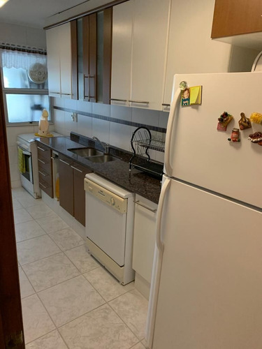 Imagen 4 de 14 de Apartamento En Venta De 3 Dormitorios En Playa Mansa (ref: Lij-5703)