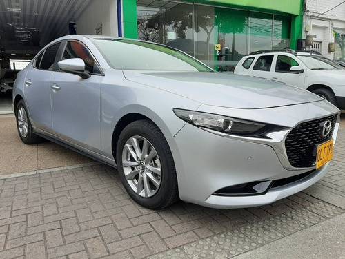 Mazda Mazda 3 Sedan
