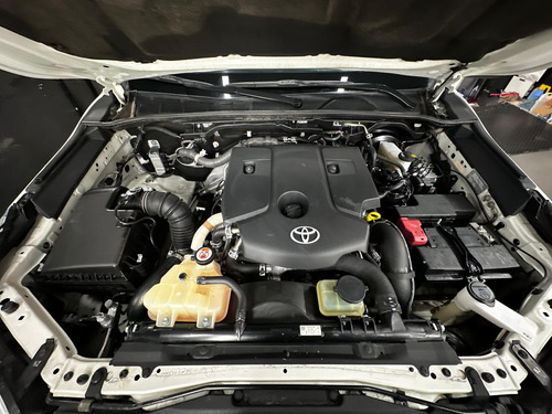 Toyota Hilux 2.8 Tdi 4x2 Dc Srx At6 L16