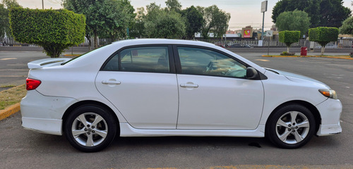 Toyota Corolla Xrs 5vel Mt