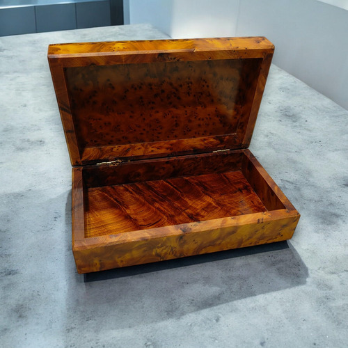 Beates De Madera De Madera Grande De Madera De Madera Tallad