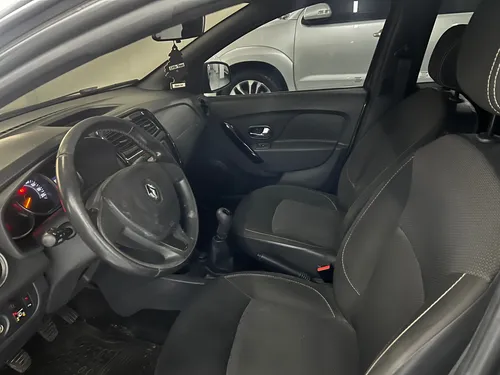 Renault Logan 1.6 Expression