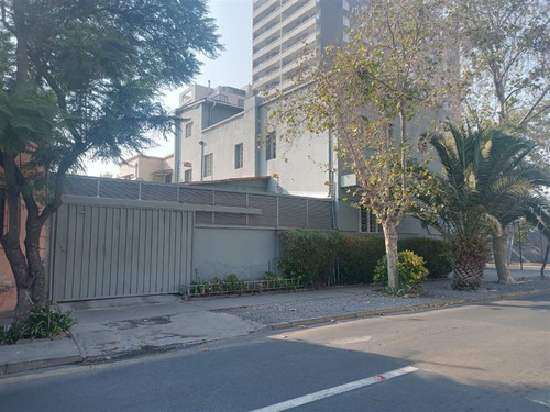 Casa En Venta De 9 Dorm. En San Miguel