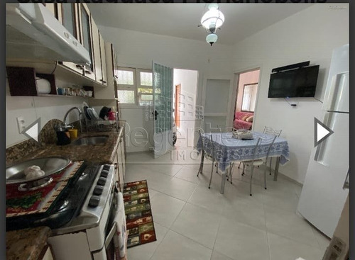 Imagem 8 de 15 de Casa A Venda Com 3 Quartos No Bairro Itaguacu Em Florianopolis - V-81722
