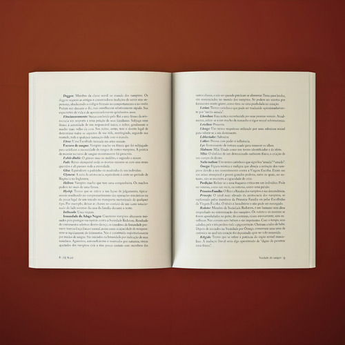 Verdade De Sangue, De Ward, J. R.. Legado Da Irmandade Da Adaga Negra Editorial Universo Dos Livros Editora Ltda, Capa Mole Em Português, 2022