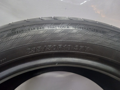 Neumático Yokohama C-drive 2 Zps 235 50 R18 97v