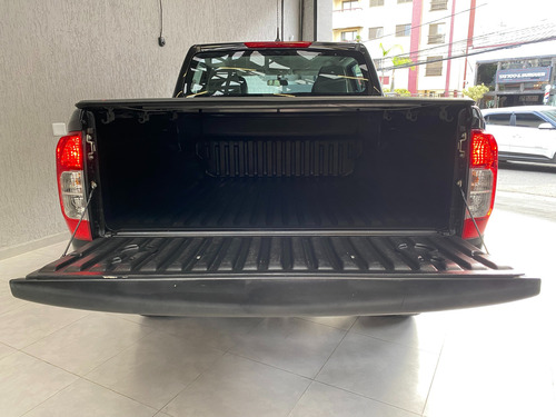 Nissan Frontier 2.3 Xe Cab. Dupla 4x4 Aut. 4p
