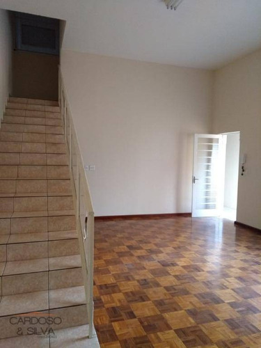 Imagem 4 de 14 de Sobrado Com Salão Comercial No Centro - So0002
