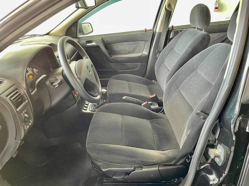 Imagem 6 de 8 de Chevrolet Astra 2011 2.0 Advantage Flex Power 5p