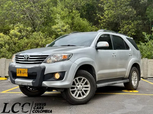 Toyota Fortuner 2.7l 4x2