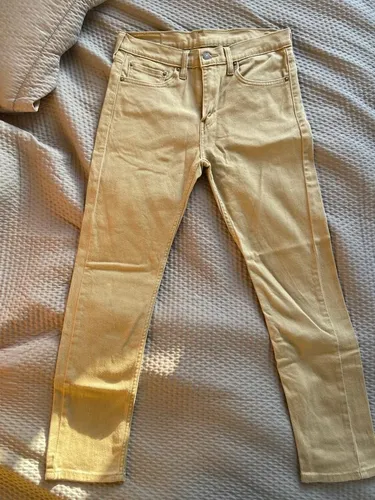 Jeans levis usados 2025