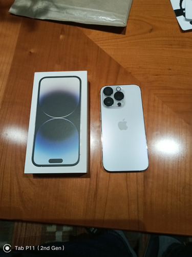 Apple iPhone 14 Pro (256 Gb) Color Plata, Excelente Estado. Solo Un Año De Uso Con Protector Transparente Para Carcaza Y Lentes De Cámara (Usado)