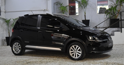 Fox Track 1.6 Msi Nafta 2016 Color Negro Excelente Estado!!