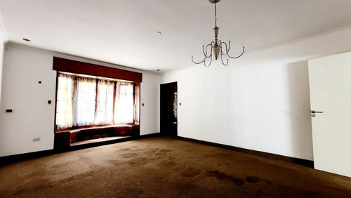 Casa 4 Amb Cochera Pileta Castelar Norte Permuta