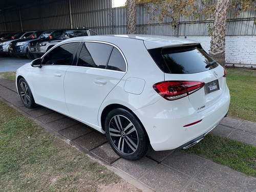 Imagen 4 de 5 de Mercedes Benz A 200 2019