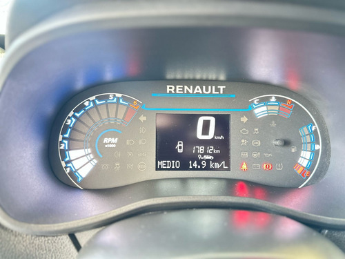 Renault Kwid 1.0 12V SCE FLEX OUTSIDER MANUAL
