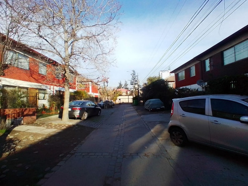 Imagen 2 de 30 de Carlos Sanders/ Mallinkrodt/nueva Dardignac/providencia