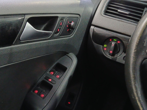 Volkswagen Jetta Jetta 2.0 Comfortline Tiptronic (Flex)