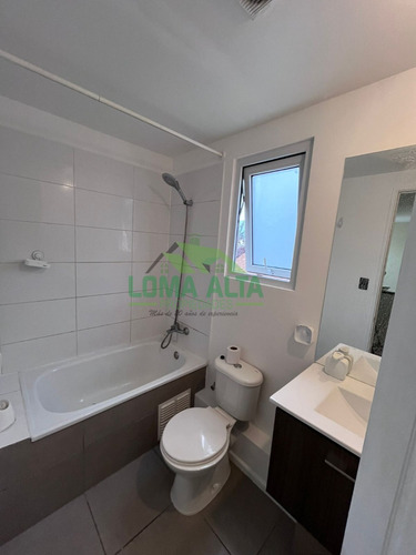 Casa De 4 Dormitorios Y 3 Baños Comuna De Puente Alto