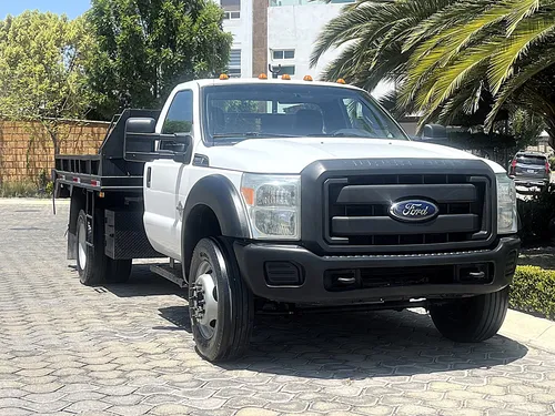Ford F-550 Super Dutty 2012