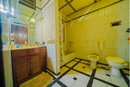 Imagen 30 de 30 de Venta Casa Multifamiliar En Parque Avellaneda