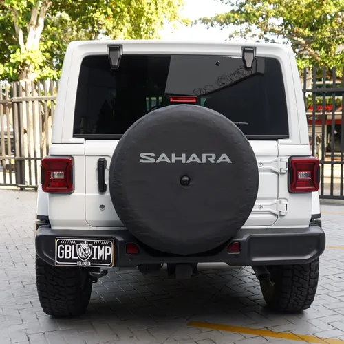 Jeep Wrangler Sahara