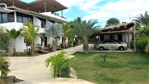 Imagen 2 de 15 de Hotel O Posada En El Yaque, En Venta