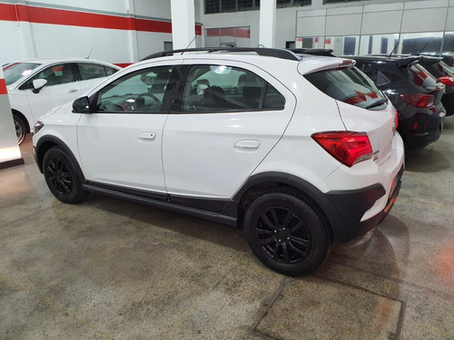 Imagem 8 de 15 de Gm/onix Activ 1.4 Automatico Ano 2019 Unica Dona 32.000 K