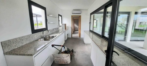 Imagen 10 de 14 de Excelente Casa San Matias Área 1!